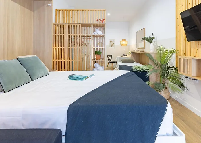 Travel Habitat Mediterranean Lofts * Valencia
