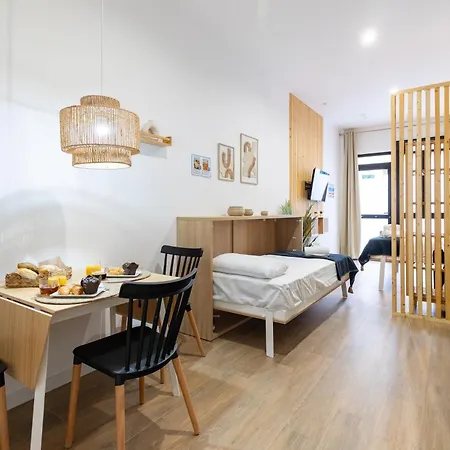 Travel Habitat Mediterranean Lofts * Βαλένθια