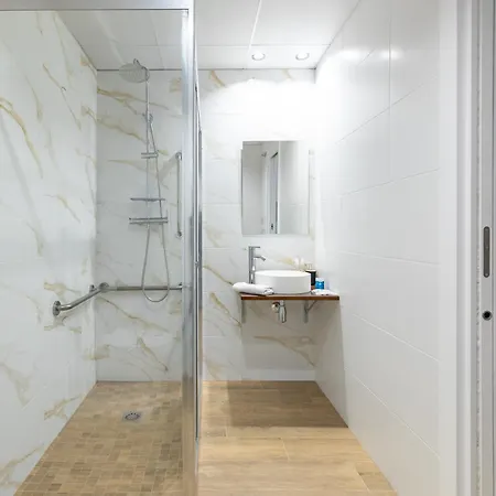 Travel Habitat Mediterranean Lofts Apartment